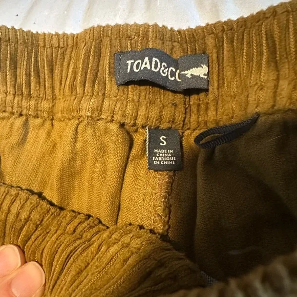 Toad & Co corduroy pants with elastic waste - Picture 3 of 3